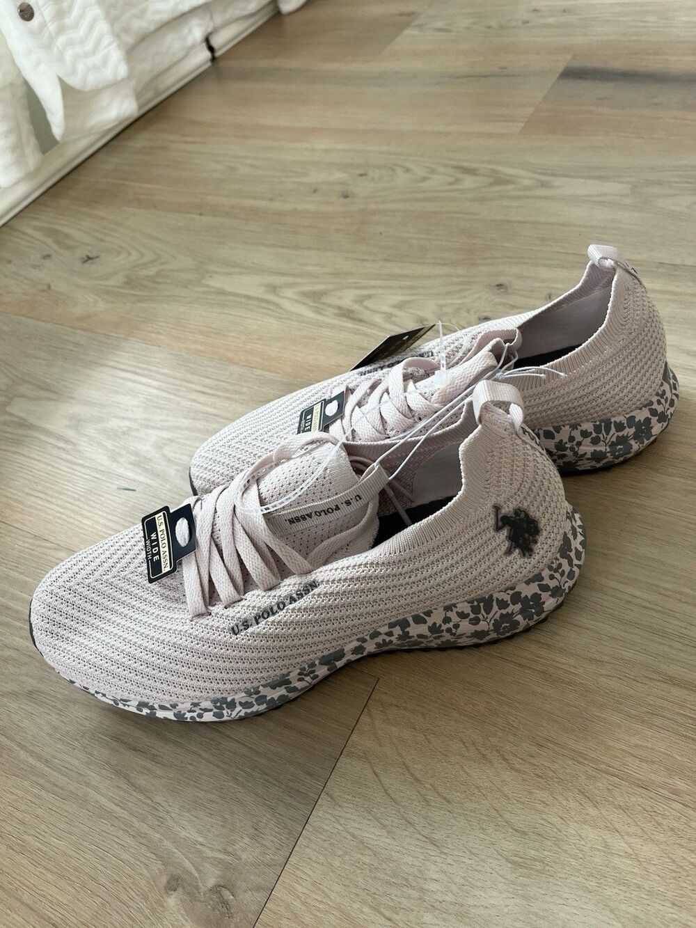 U.S.Polo Assn. Women's Shoes Size 9W Baby Pink Gray Lightweight Slip-On Sneaker - Picture 5 of 7